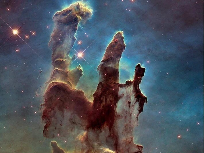 NASA Qartal Nebulasından "Yaradılış Sütunları"nın şəkillərini paylaşıb