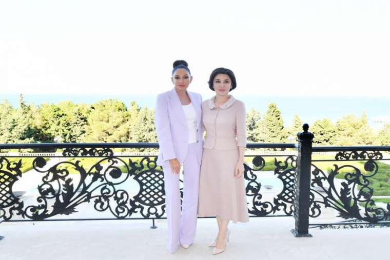 Azərbaycanın və Özbəkistanın birinci xanımları Daşkənddə görüşüblər
