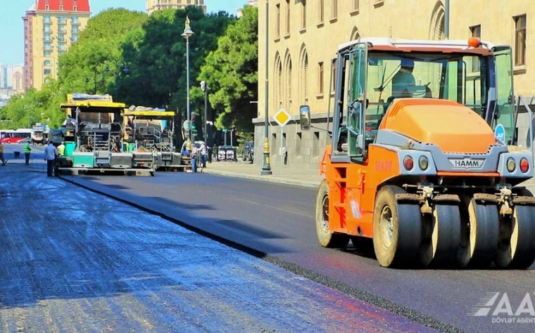 Bakının 28 May küçəsində təmir işləri aparılır