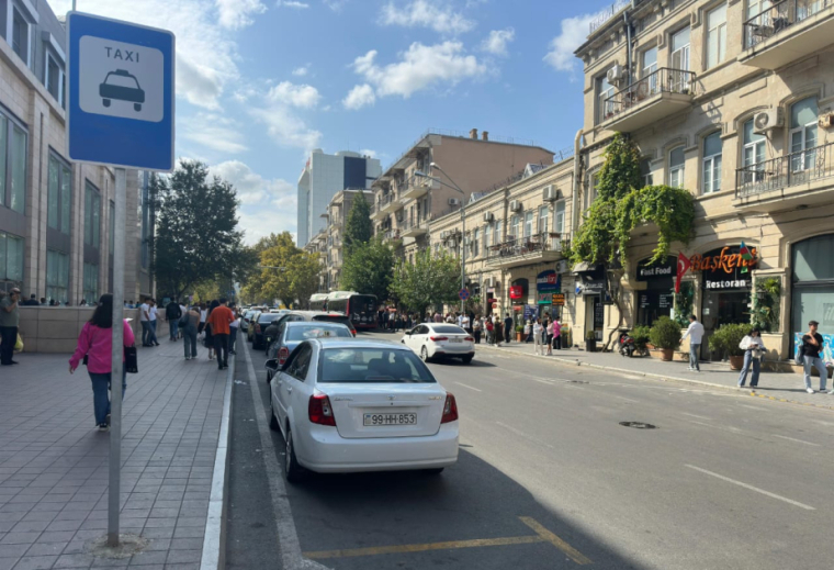 Tbilisi prospektində 6 taksi dayanacağı təşkil ediləcək