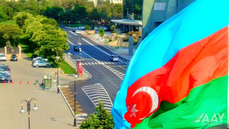 Bakı şəhərində 27 ünvanda (küçə,prospekt və yol) təmir işləri aparılıb VİDEO/FOTO