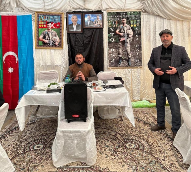İcra başçısı Şəhid Siyahim Dəmirovun atasının yas mərasimində iştirak edib