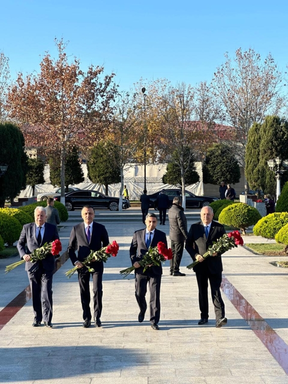 İcbari Tibbi Sığorta üzrə Dövlət Agentliyinin İdarə Heyətinin sədri Zaur Əliyev Beyləqan rayonunda vətəndaşları qəbul edib