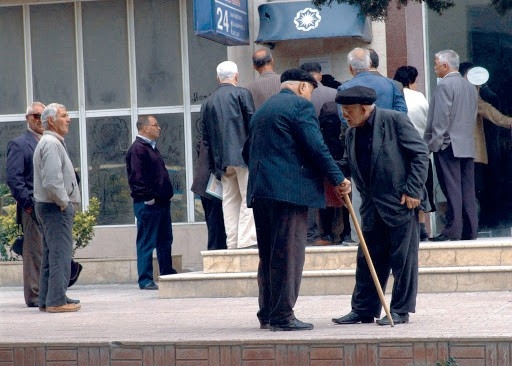 Kənd yerlərində niyə bankomat sayı azdır? - İqtisadçı AÇIQLADI