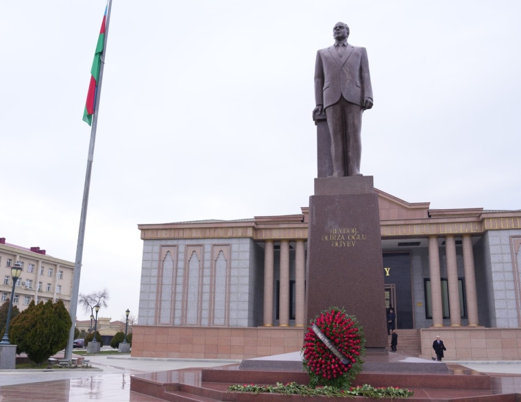 Naxçıvanda “Heydər Əliyev və Azərbaycan həmkarlar ittifaqları” mövzusunda konfrans keçirilib