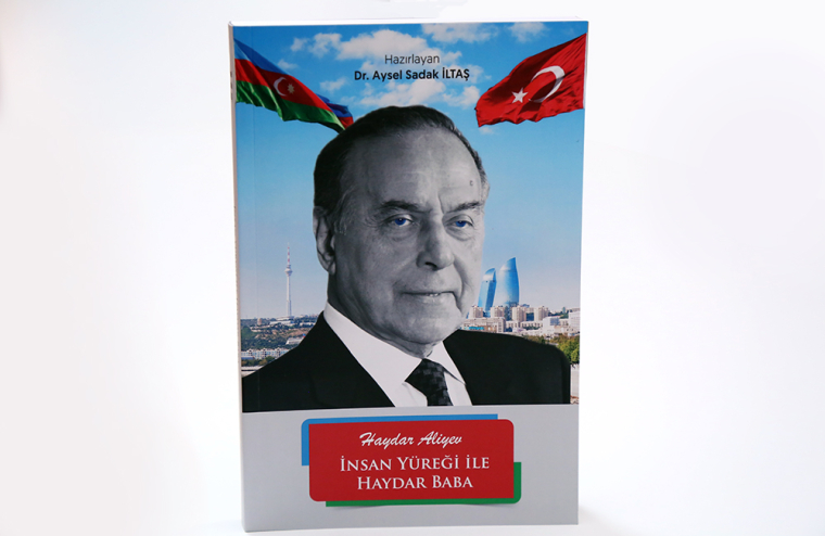 AMEA-da türkiyəli alim-jurnalist Aysel Sadak İltaşın Ulu Öndər Heydər Əliyevə həsr edilmiş "İnsan ürəyi ilə Heydər Baba" kitabının təqdimatı olub