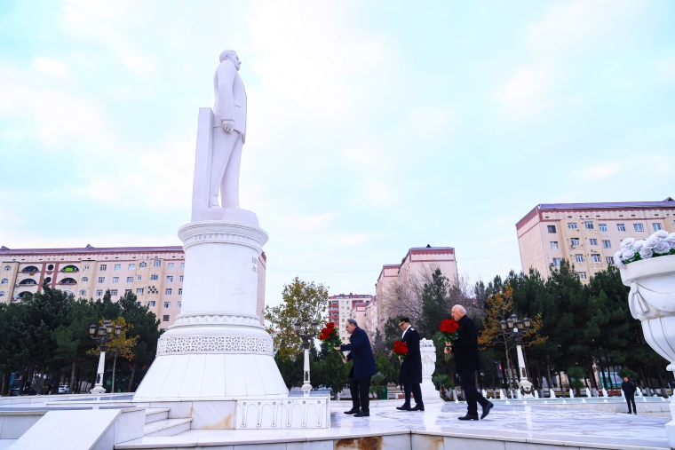 Baş prokuror Sumqayıt şəhərində vətəndaşları qəbul edib