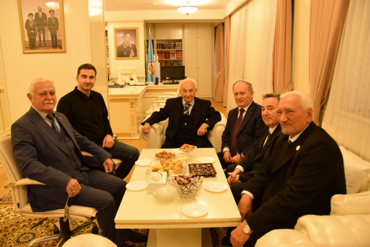 Akademik Sudeyf İmamverdiyev Respublika Veteranlar Təşkilatının qonağı olub