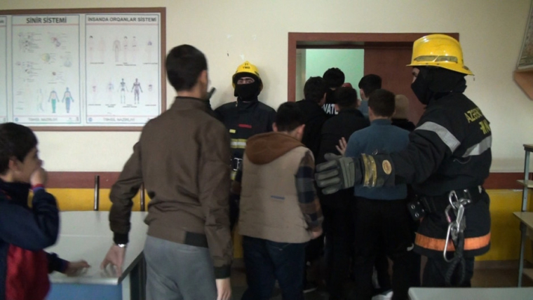 FHN internat tipli ümumtəhsil məktəbində təlim keçirib (video, foto)