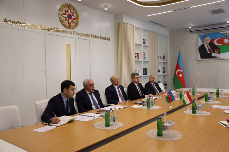 Nazir Kəmaləddin Heydərov Tacikistan Respublikasının ölkəmizdəki səfiri ilə görüşüb