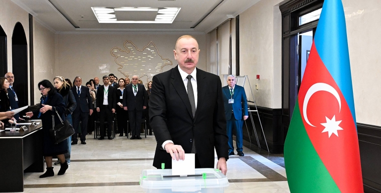 Prezident İlham Əliyev: Xalqa xidmət etmək mənim ən böyük vəzifəmdir