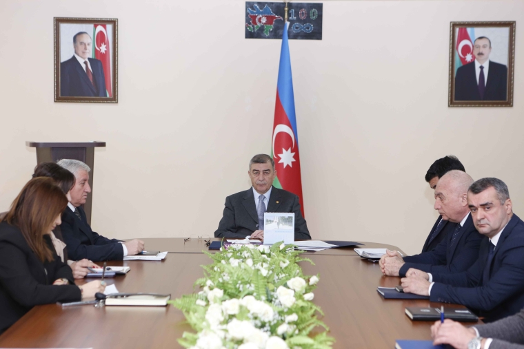 Şirvan Şəhər İcra Hakimiyyətinin başçısı İlqar Abbasov növbəti vətəndaş qəbulu keçirib