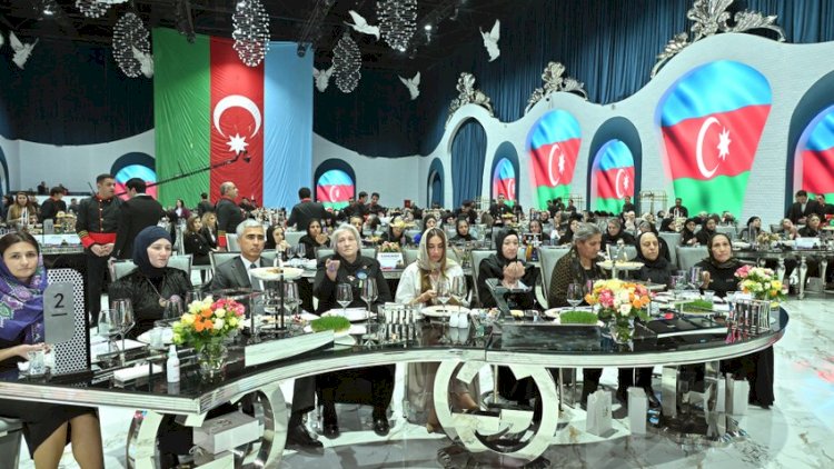 Arzu Əliyeva şəhid anaları ilə birgə iftar məclisində