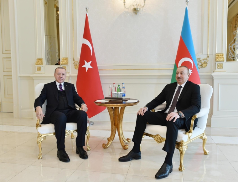 Azərbaycan Respublikasının Prezidenti İlham Əliyevlə Türkiyə Respublikasının Prezidenti Rəcəb Tayyib Ərdoğan arasında telefon danışığı olub