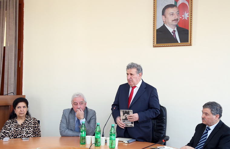 AMEA-nın 80 illik yubileyi ərəfəsində akademik Heydər Hüseynov irsinə həsr olunmuş kitabın təqdimatı