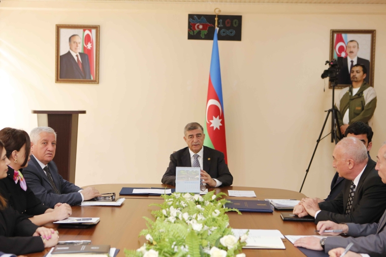 Şirvan Şəhər İcra Hakimiyyətinin başçısı İlqar Abbasov növbəti vətəndaş qəbulu keçirib