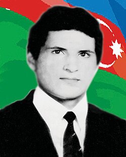  Qürurla anırıq