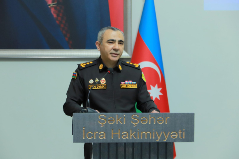 Şəkidə “Yanğına qarşı qabaqlayıcı tədbirlərin səmərəliliyinin artırılması” mövzusunda regional müşavirə keçirilib