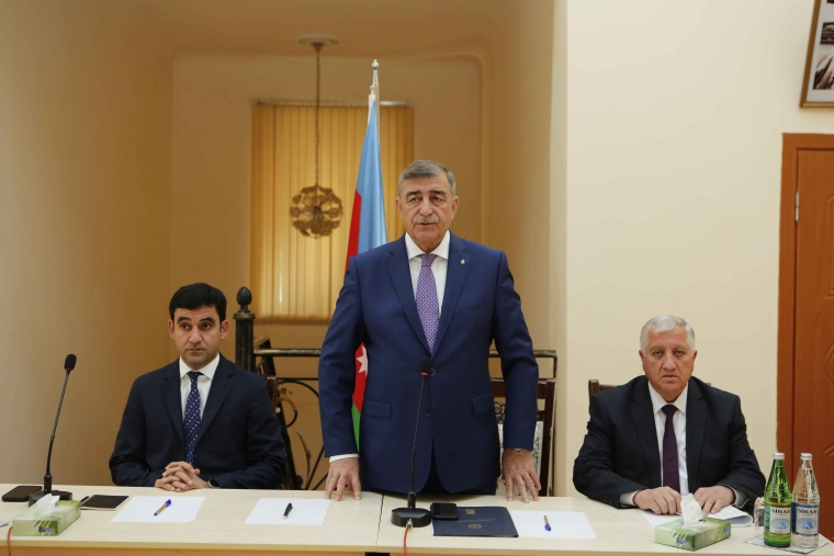 Şirvan Şəhər İcra Hakimiyyətinin başçısı İlqar Abbasov növbəti səyyar görüş keçirib.
