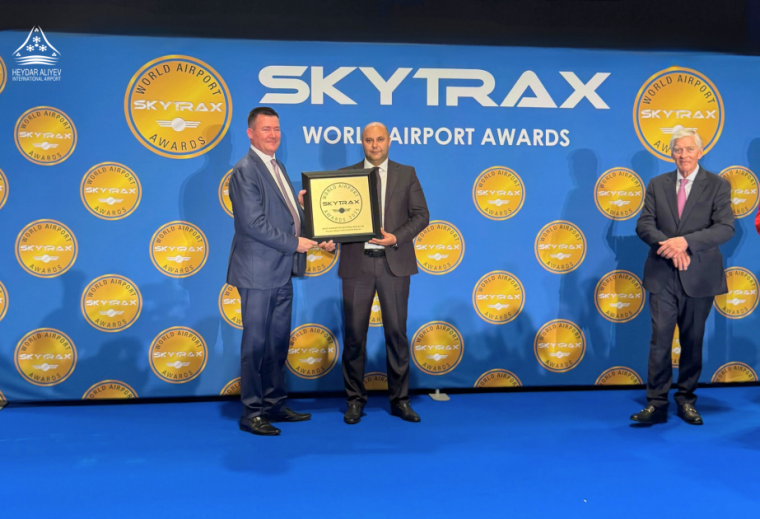 Heydər Əliyev Beynəlxalq Aeroportu daha bir "Skytrax" mükafatına layiq görülüb
