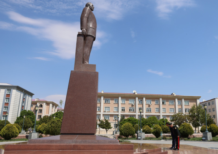 Azərbaycan Respublikasının fövqəladə hallar naziri Kəmaləddin Heydərov Naxçıvan şəhərində vətəndaşları qəbul edib