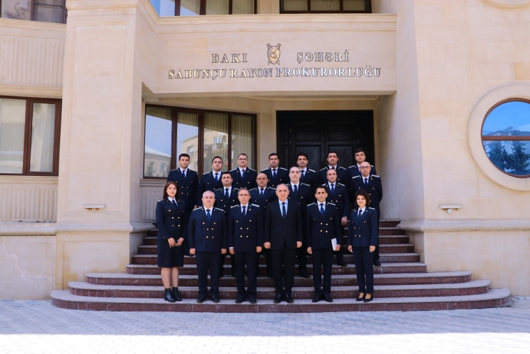 Baş prokuror  Sabunçu rayonunda vətəndaşları qəbul edib