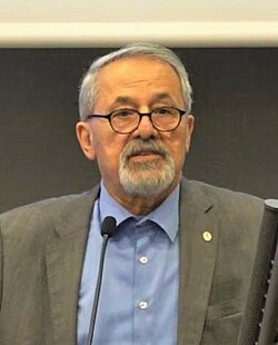 İstanbul təhlükədədir: Naci Görürdən zəlzələ xəbərdarlığı