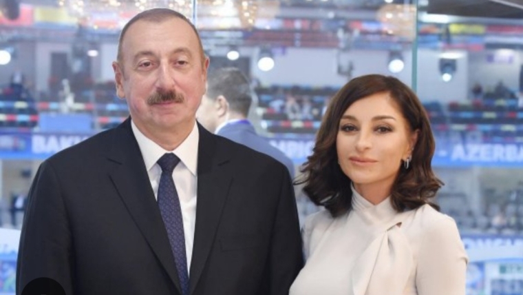 İlham Əliyev və birinci xanım Mehriban Əliyeva “Sea Breeze” istirahət mərkəzinin ərazisində həyata keçirilən layihələrlə tanış olublar