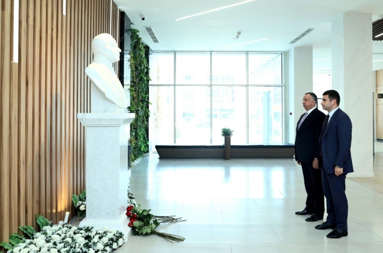 KOBİA-da Heydər Əliyevin anadan olmasının 102 illiyinə həsr olunmuş tədbir keçirilib