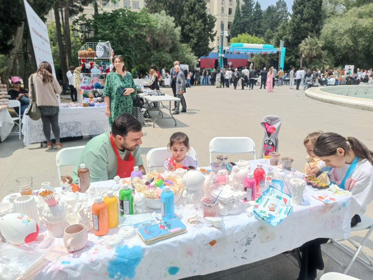 IV Türk Dünyası Ədəbiyyat və Kitab Festivalının açılış mərasimi keçirilib