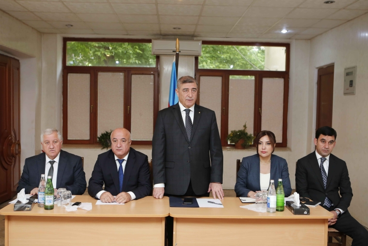 Şirvan Şəhər İcra Hakimiyyətinin başçısı İlqar Abbasov növbəti səyyar görüş keçirib