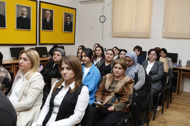 Şirvan Şəhər İcra Hakimiyyətinin başçısı İlqar Abbasov növbəti səyyar görüş keçirib.