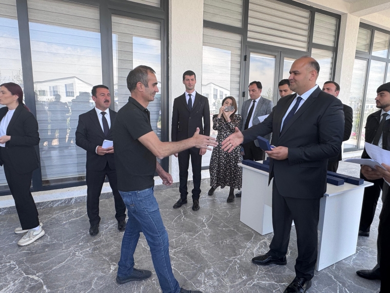 Köç karvanı Ağdam rayonunun Kəngərli kəndinə çatıb