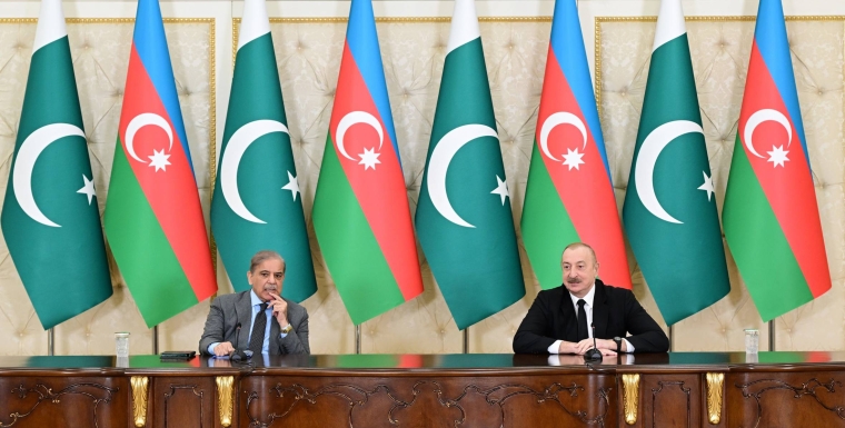 Pakistan İslam Respublikasının Baş naziri Məhəmməd Şahbaz Şərifdən