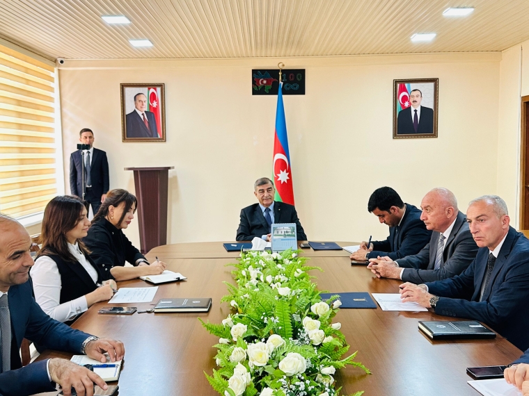 Şirvan Şəhər İcra Hakimiyyətinin başçısı İlqar Abbasov növbəti vətəndaş qəbulu keçirib