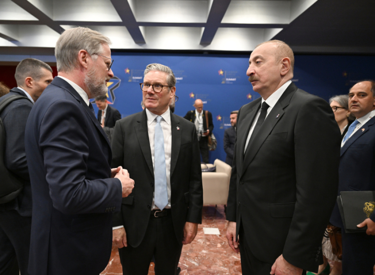 Politoloq: “Azərbaycanın "Avropa Siyasi Birliyi" Zirvəsində iştirakı enerji təhlükəsizliyi baxımından mühüm əhəmiyyət daşıyır"