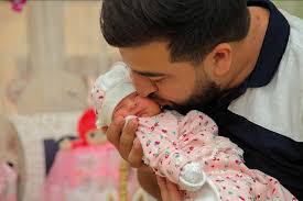 Atalara verilən ödənişsiz məzuniyyətin ödənişli olması təklif edilib