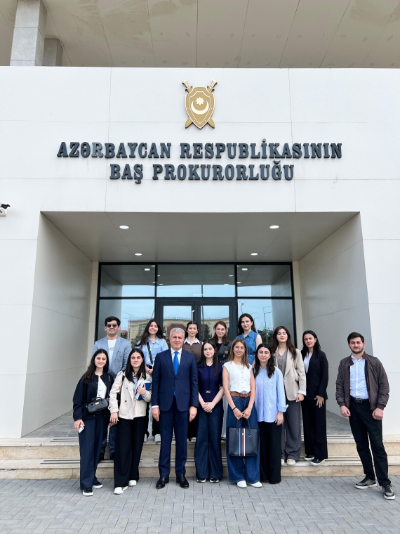 Baş Prokurorluqda gənc hüquqşünaslarla görüş keçirilib