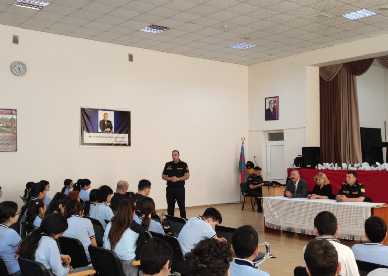 Fövqəladə Hallar Nazirliyi tərəfindən silsilə maarifləndirmə tədbirləri keçirilib