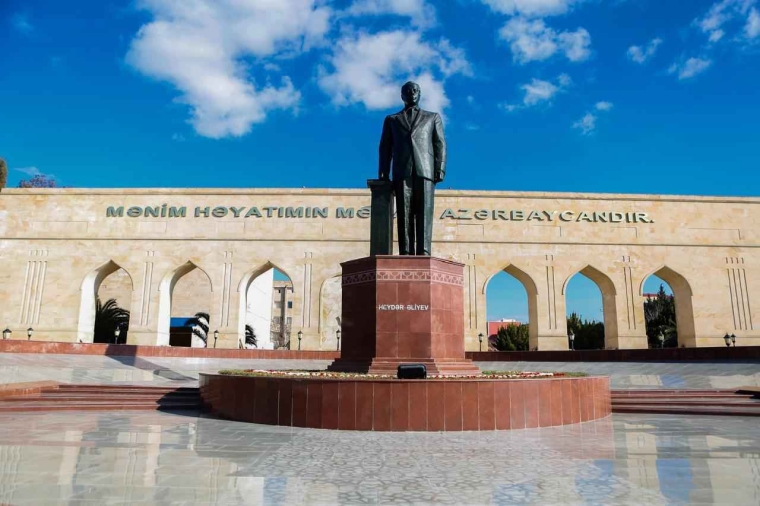 Şirvanda “Konstitusiya və Suverenlik İli” çərçivəsində tədbir keçirilib