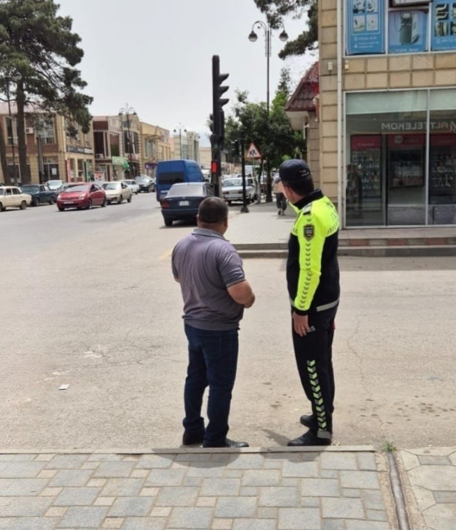 Biləsuvarda yol polisi “Piyadalar, diqqətli olun!” şərti adı altında profilaktik tədbir keçirib