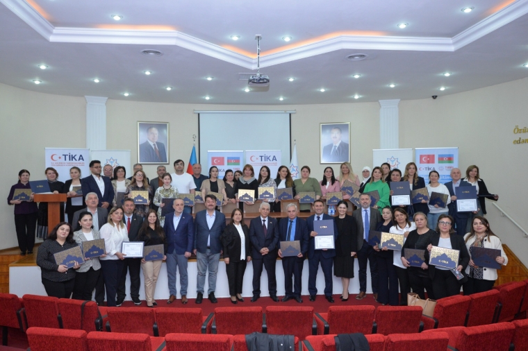 TİKA təlimi uğurla başa vuran azərbaycanlı həkimlərə sertifikatlar  verib