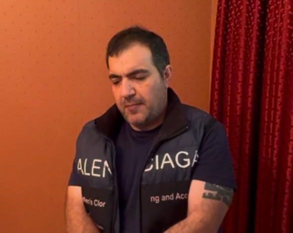 Daha bir narkotik taciri ifşa olundu - Mənzildə satırdı