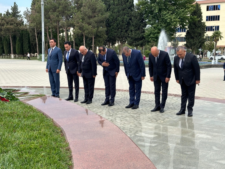 Şirvanda dövlət qulluqçularının peşə bayramı qeyd edilib