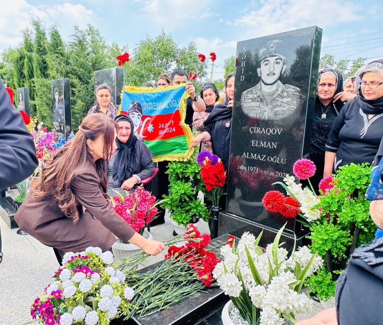 Birinci Qarabağ müharibəsi şəhidi Elman Çıraqovun il mərasimi keçirilib