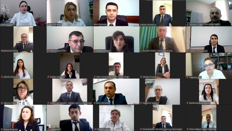 “Dövlət qulluğunda etik davranış qaydaları və prinsipləri” mövzusunda təlim keçirilib