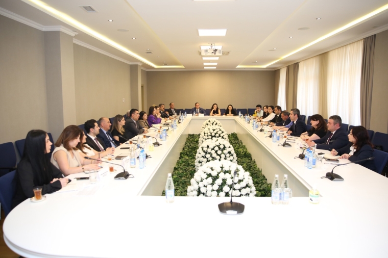 “Elm və təhsilə birgə baxış” layihəsi çərçivəsində BANM-da görüş keçirilib