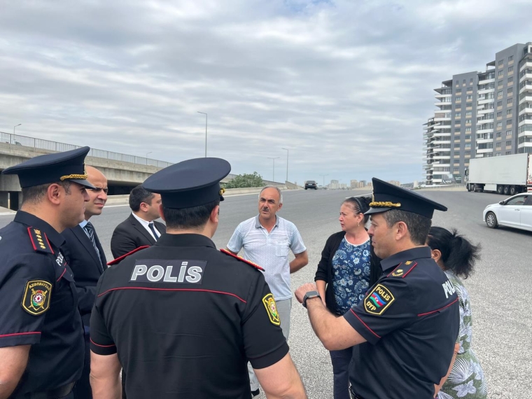 Paytaxtın bəzi küçələrinin kəsişməsində hərəkətin təşkilində dəyişiklik edilməsi məqsədilə monitorin aparılıb