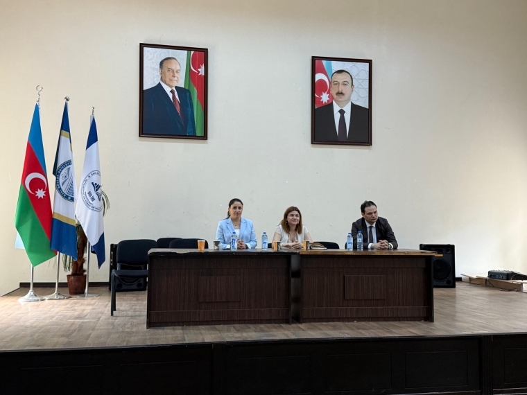 İqtisadiyyat və Humanitar Kollecdə yeni rəhbərlik kollektivə təqdim olunub