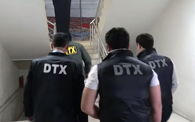 DTX imtahanlarda fırıldaqçılıqla məşğul olan şəbəkə təşkilatçılarını saxlayıb